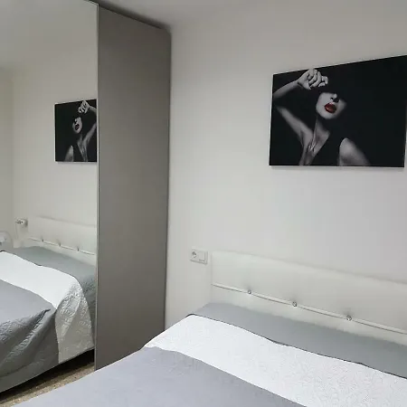 Apartament Pintor Lorenzo Casanova