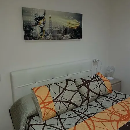 Pintor Lorenzo Casanova Apartament