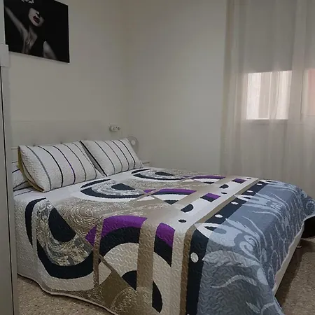 Apartament Pintor Lorenzo Casanova Alicante